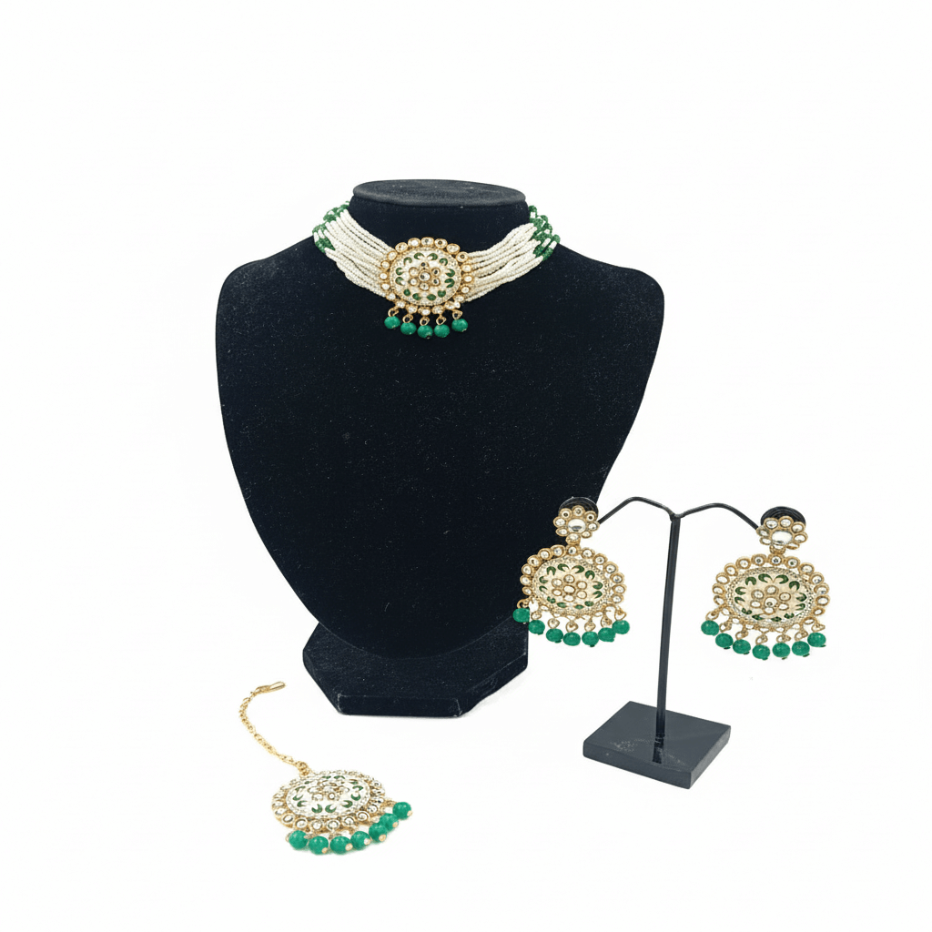 Women Fashion Choker Necklace Set with breads crystals 