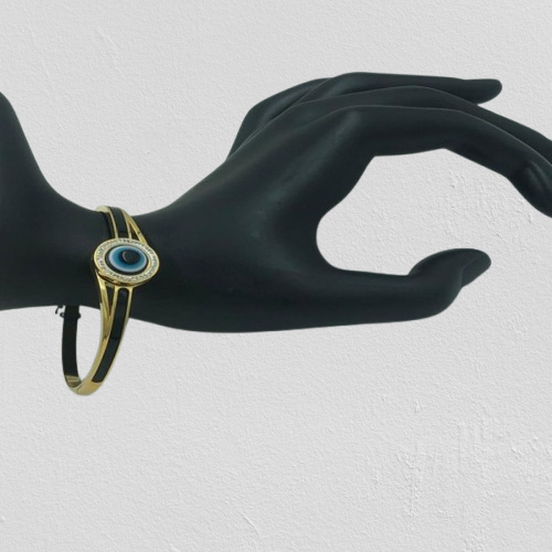 Bracelet Gold Colour 17g (₦6800)